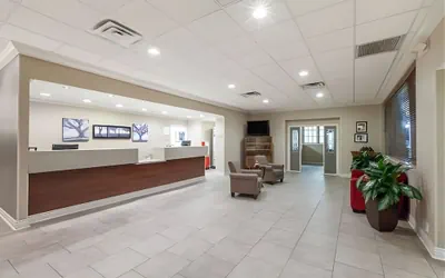 Photo 2 - Iberia House & Suites