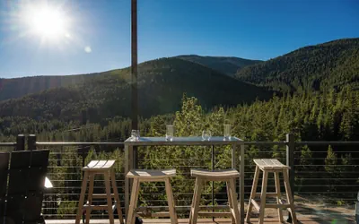 Skyline Lodge