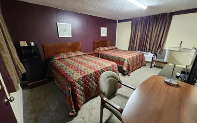 Photo 2 - Starlite Motor Inn