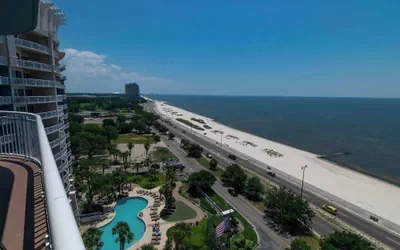 Photo 2 - Spacious Beachview End Unit in Legacy Tower 2 -1101 - 3 Bedroom 3 Bath Condo