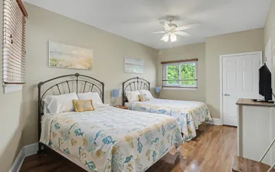 Photo 5 - Quiet Beachview End Unit in Legacy Tower 2 -309 - 3 Bedroom 3 Bath Condo