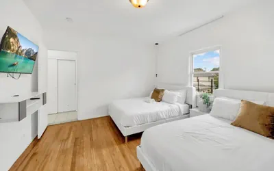 Photo 4 - Spacious 3BR Luxe Escape near NYC