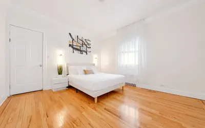 Photo 3 - Spacious 3BR Luxe Escape near NYC