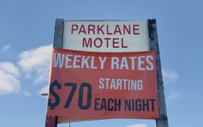 Parklane Motel