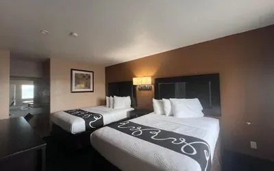 Photo 3 - Antler's Inn Motel