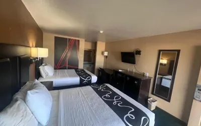 Photo 2 - Antler's Inn Motel