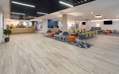 Photo 3 - La Quinta Inn & Suites By Wyndham Queens NYC/JFK AirTrain