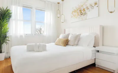 Photo 3 - Luxury NYC Home with Free Parking for 12