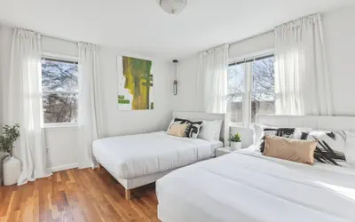 Photo 3 - Luxury NYC Home Game Room Free Parking