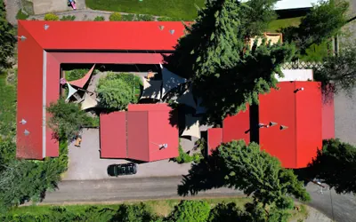Laughing Horse Lodge