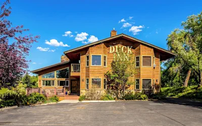 Duck Inn Lodge