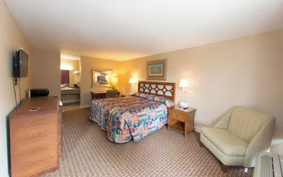 Photo 3 - Audubon Inn