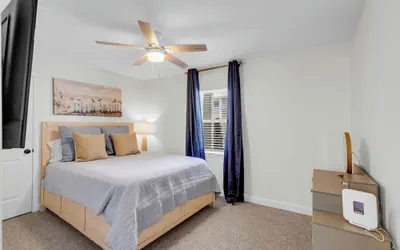Photo 4 - Porter Condos
