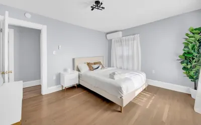 Photo 3 - Luxury 3BR Family Home Game Room Parking