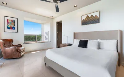 Photo 3 - Luxury 4BR Hilltop Retreat With Scenic Views