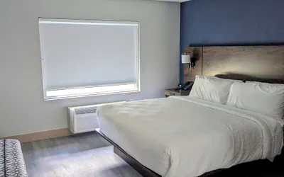 Photo 5 - The Hotel Vue