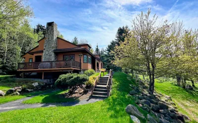 Fc39 Entry Level Bretton Woods Cottage on Beginner ski Trail