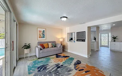 Photo 4 - 2631 Cedarglen Drive