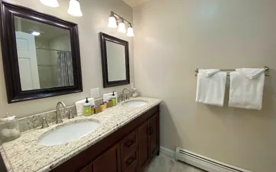 Photo 5 - Fc29 Slopeside Bretton Woods Resort Cottage With Upscale Stylings, Cozy Decor, Tons of Space, AC!