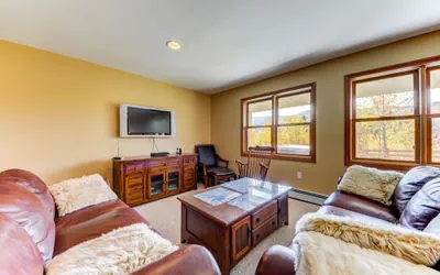 Photo 2 - SH4 Bretton Woods Condo With Hot Tub, Next to Skiing and Mt Washington Hotel, ski Slopes Views!