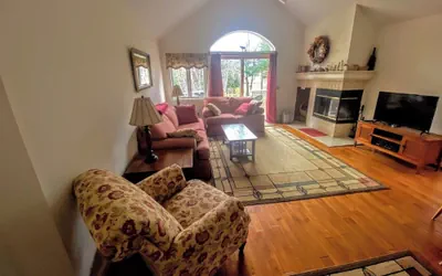 Photo 2 - Fv28 Fairway Village Home on the Mt Washington Golf Course!
