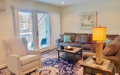 Photo 4 - R21 Completely Renovated Bretton Woods Condo, AC, Unbeatable Ski-in Ski-out Location! Fast Wifi