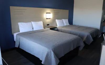 Photo 4 - legacy inn paducah