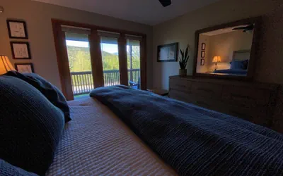 Photo 2 - Villa with free parking!