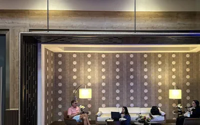 Photo 3 - Golden Mesa Hotel