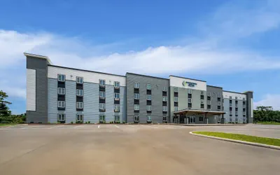 Photo 2 - Woodspring Suites Baton Rouge Airport