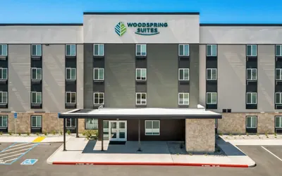 Photo 2 - Woodspring Suites Manteca - Stockton South