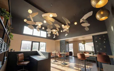 Photo 4 - The Outrider Hotel