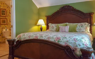 Photo 5 - Andrew Morris House Bed and Breakfast