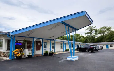 Photo 2 - Holiday Motel Ocala Downtown I-75