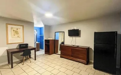 Photo 5 - Studio 6 Suites – Albany, GA