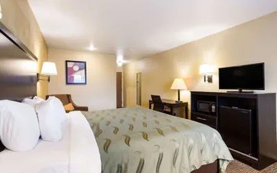 Urban Inn & Suites