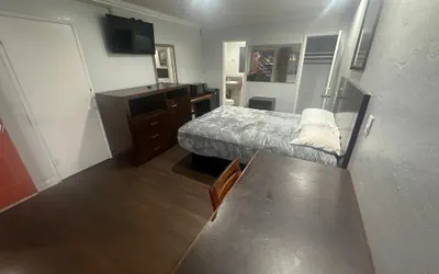 Heritage Inn