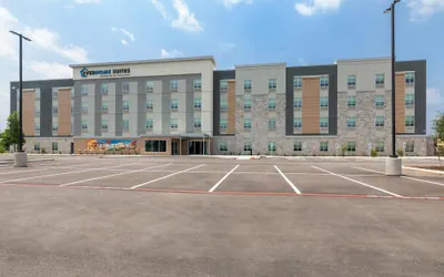 Everhome Suites Georgetown - Austin
