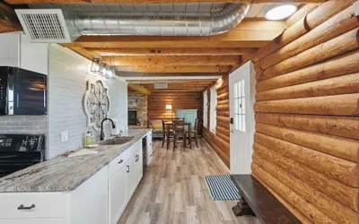 Photo 4 - Sunshine Lakehouse at Canyon Lake
