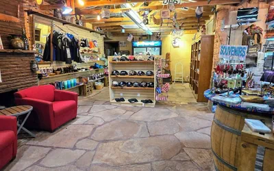 Photo 3 - Mountain View Luxury Cabin