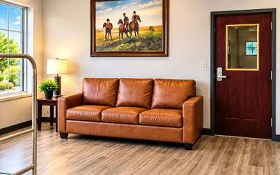 Photo 4 - Suburban Studios Clute - Lake Jackson