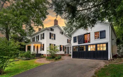 Historic Canal Home on Nature Preserve