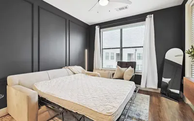 Photo 4 - Lux 1B1B with Pool Near Legacy West