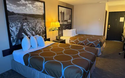 Photo 4 - Dodgeville inn and suites
