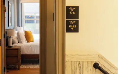 Photo 2 - The Courier Hotel