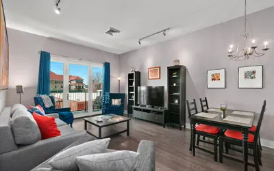 2BR Condo w Balcony Free Tix Walk to Downtown