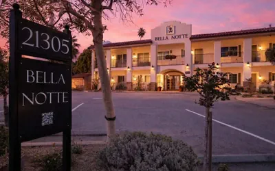 Photo 2 - Bella Notte