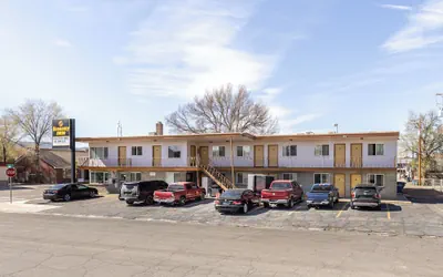 Economy Inn