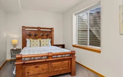 Photo 3 - Cabin-style Group Retreat Near Rmnp, Lakes & Golf