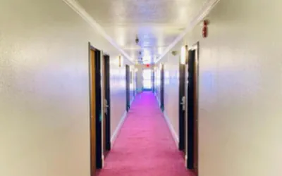 Photo 5 - Home Place Inn